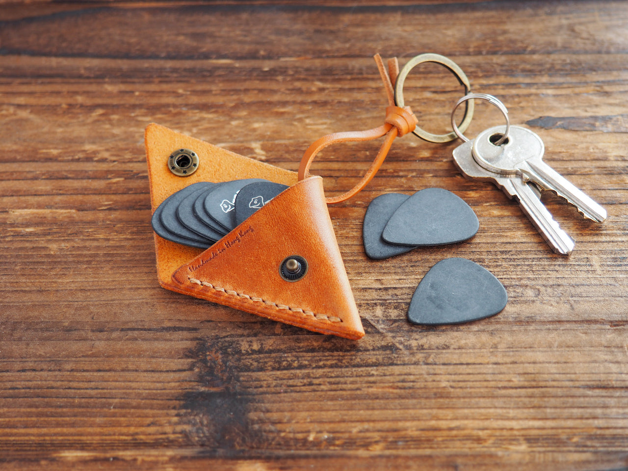 Personalized Leather Folded Guitar Pick Holder Keychain #Brown | Handmade Leather Goods | Personalized Gifts | ES Corner