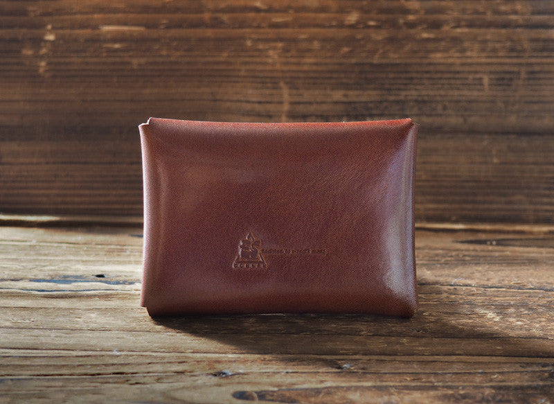 ES Corner Leather Minimal Business Card Holder Credit Card Holder Whiskey Brown Close up Back