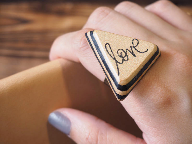 ES Corner Leather Accessories for women Love Ring Triangle shape Minimal Style Natural Nude