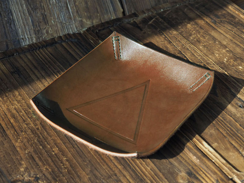 ES Corner Handmade Leather Valet Tray Desk tray Stash Tray Coin tray Daily catchall home decor Brown Personalized