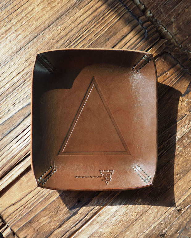 ES Corner Handmade Leather Valet Tray Stash Tray Daily catchall home decor Brown Personalized